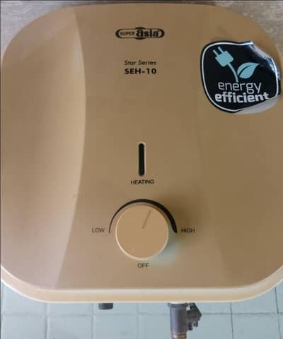 Super Asia geyser in new condition