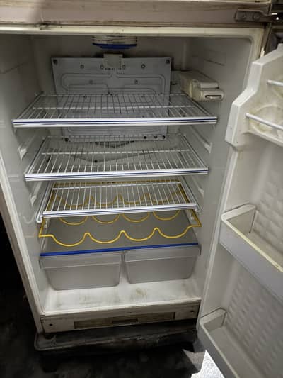 Dawlance fridge
