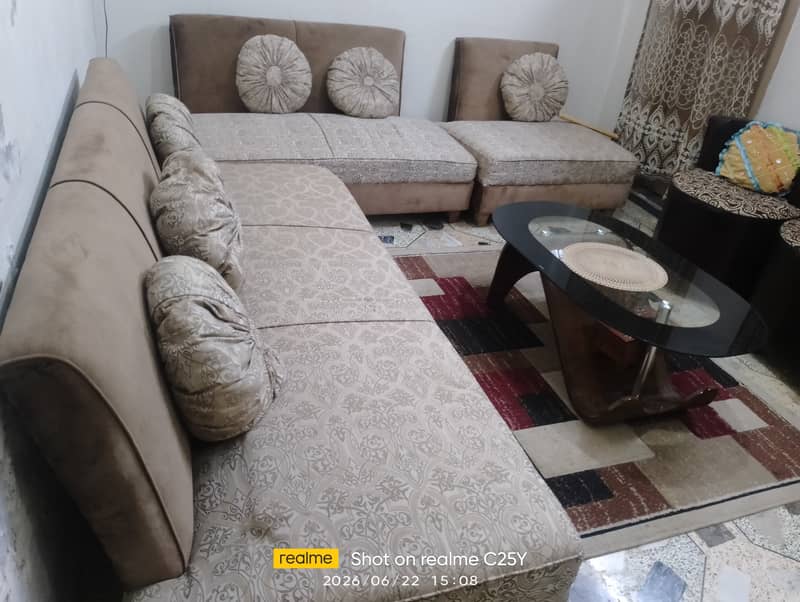 Sofa set 0