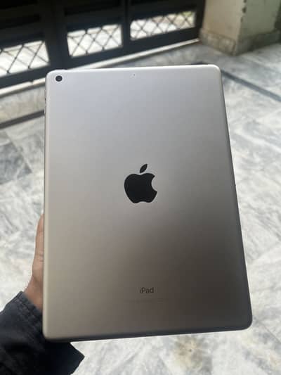 Appel Ipad 5th generation 32gb