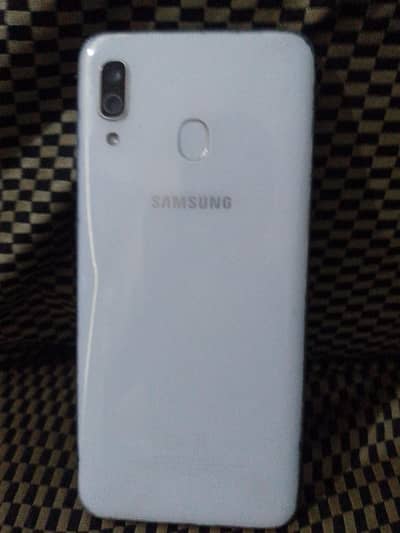 Samsung Mobile A30 fianl price 11500