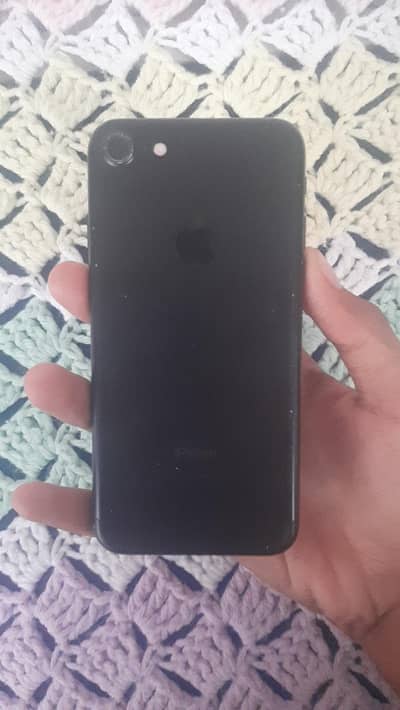 Apple iPhone 7