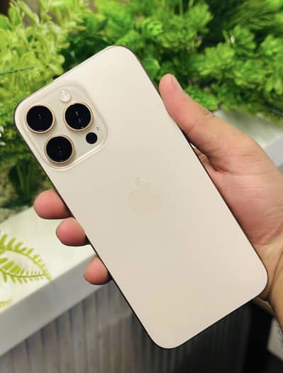 Apple iPhone 16 Pro Max