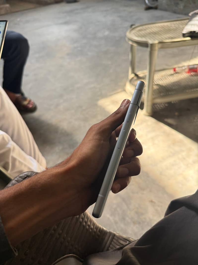 Google Pixel 7a 0