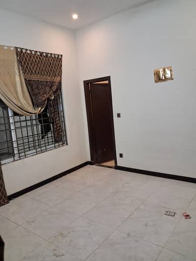 3Marla uper 1,5 story available for rent Ghauri town pahse 4a