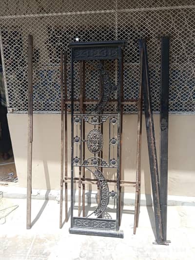 iron bed