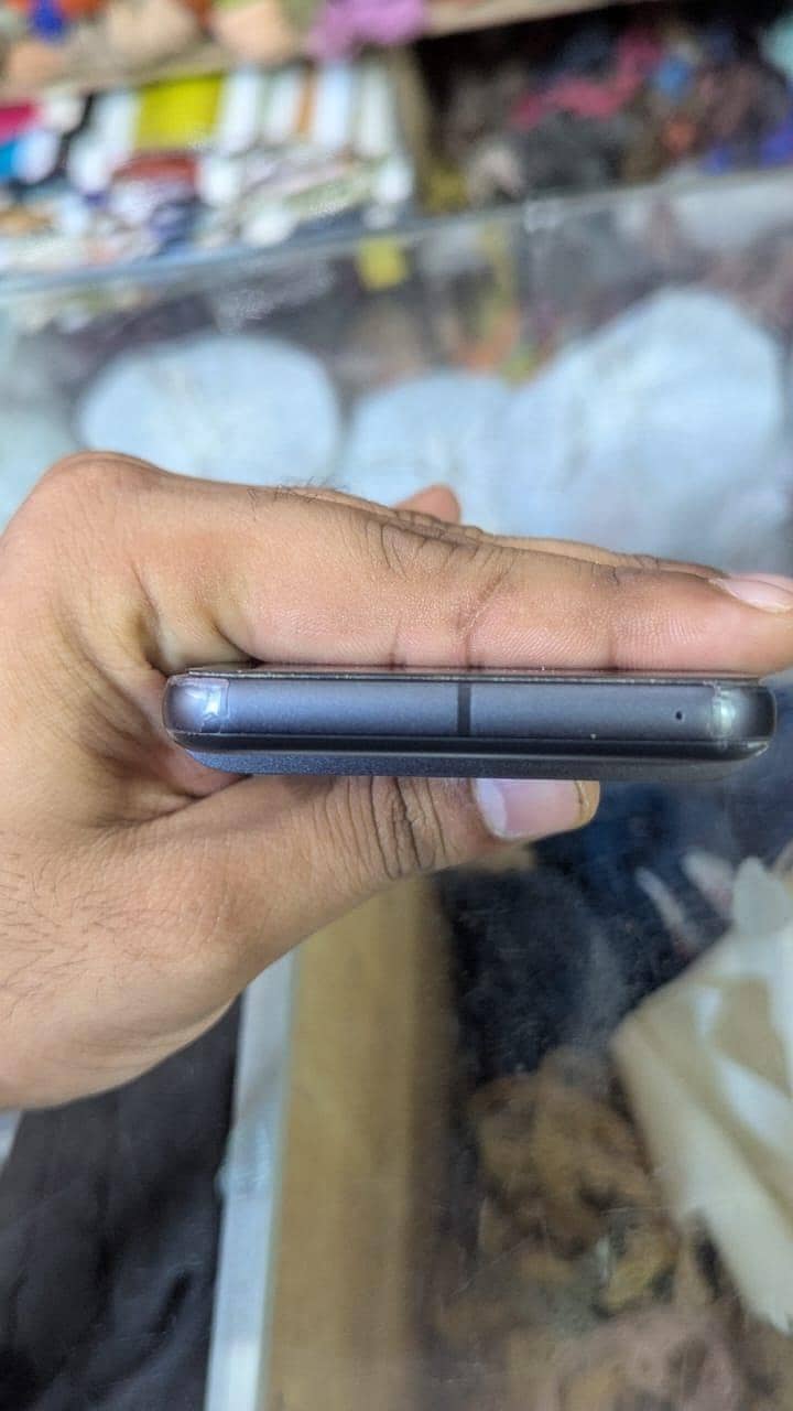 Google Pixel 8 2
