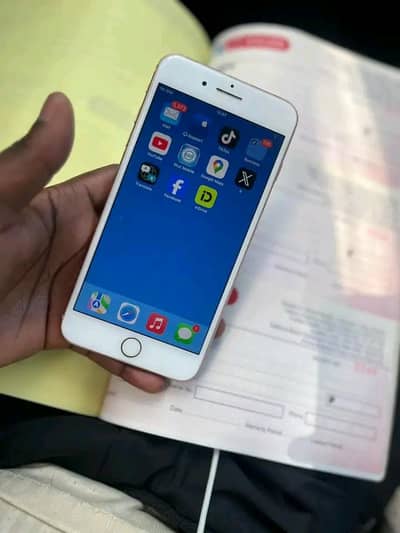 Iphone 8plus pta approved 256gb My Whatsapp number 0309-37-13_656