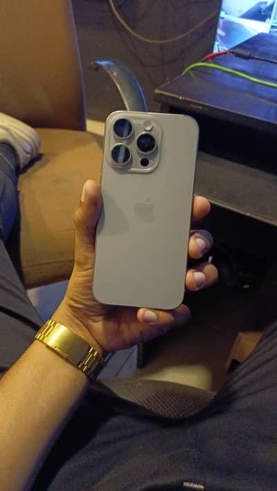 Apple iPhone 15 Pro Jv