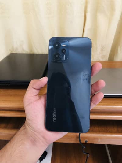 Realme C35 8/128 with box