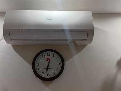 Haier Slit 1.5 Ton