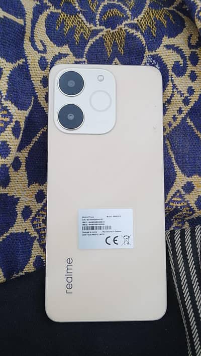 Realme note 70