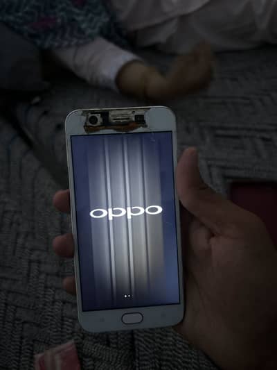 OPPO A57