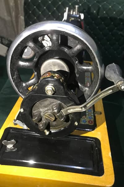 Sewing machine for sale