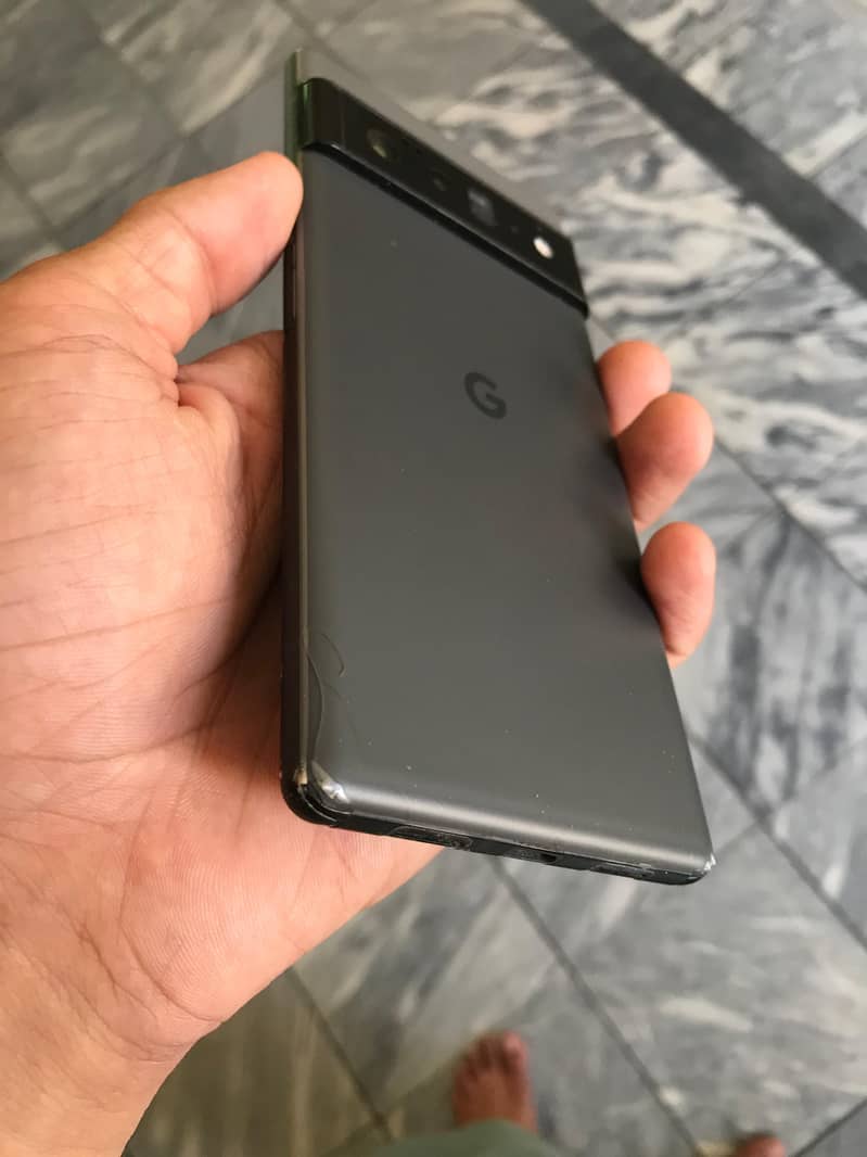 Google Pixel 6 Pro 2