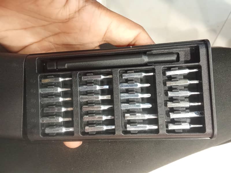 Hardware Tools 0