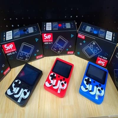Portable video game, durable plastic, 6-Hour battery, 3” screen.