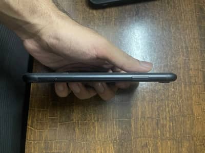 Apple iPhone XR