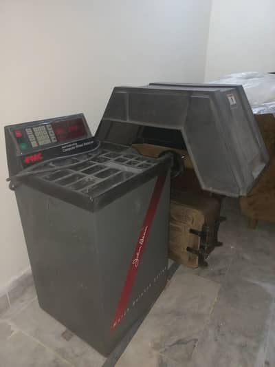 Wheel balance aligemt machine