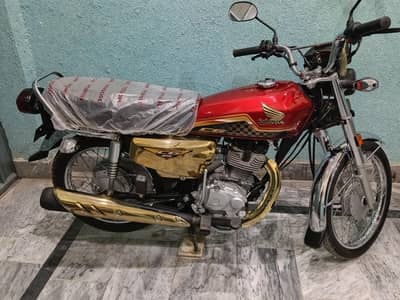 gold edition condition 10/9 one hand used totally geniun