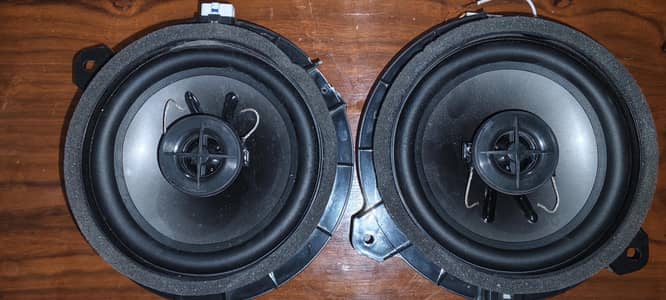 Grande Speakers