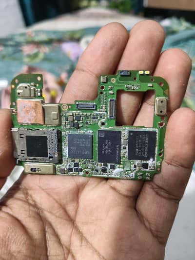 Tecno CAMON 30