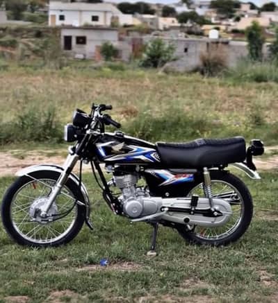 Honda 125 2022 model for sale condition 10/10