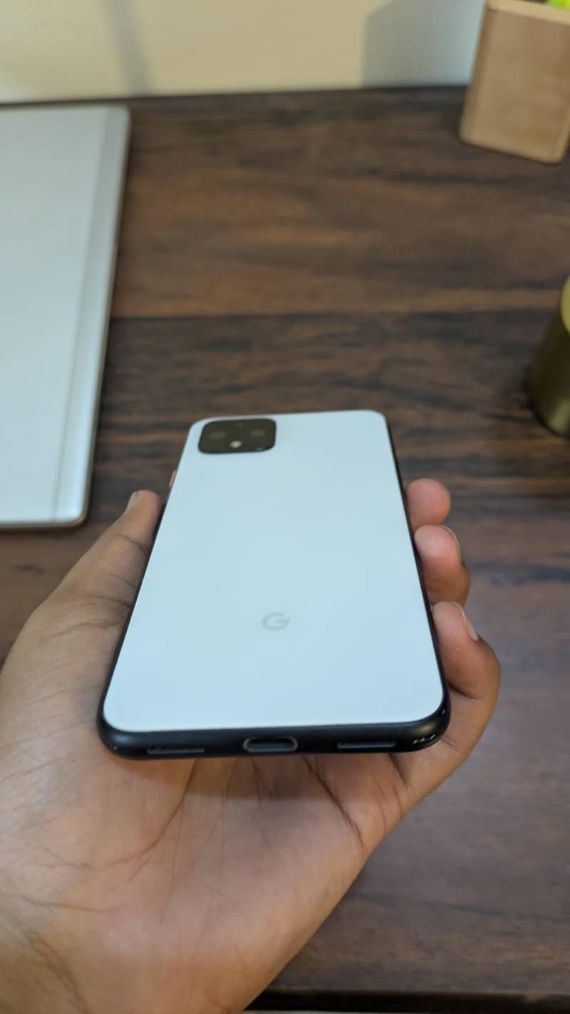 Google Pixel 4 3