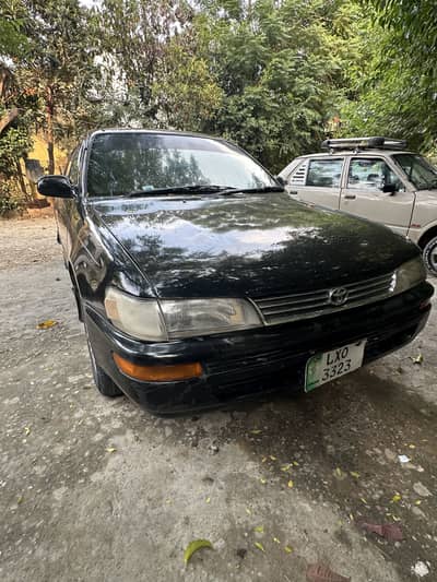 Toyota Corolla XE 2000
