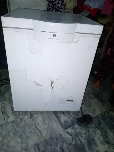 Dowlance Freezer like new.
