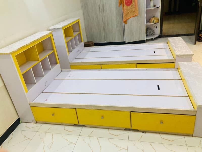 single beds 7
