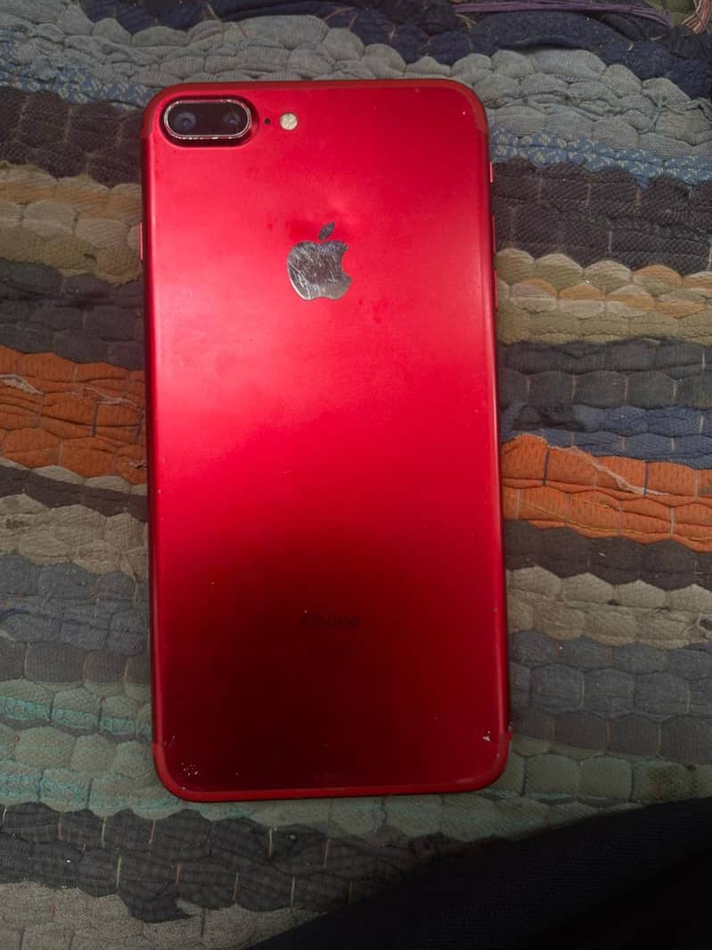 Apple iPhone 7 Plus 1