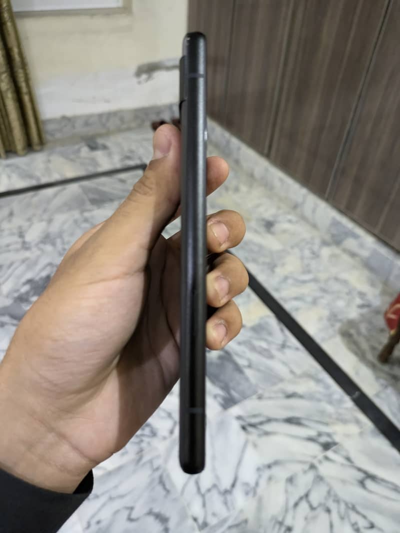 Google Pixel 6a 3