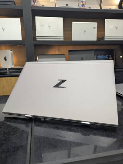 HP ZBook Firefly 14 G8 Laptop | Core i7 11th Gen | FHD Touch