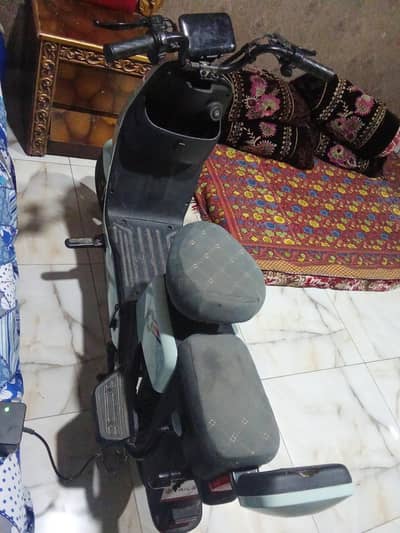 Tail g High speed