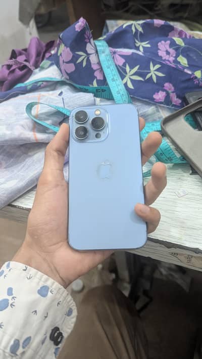 Apple iPhone 13 Pro