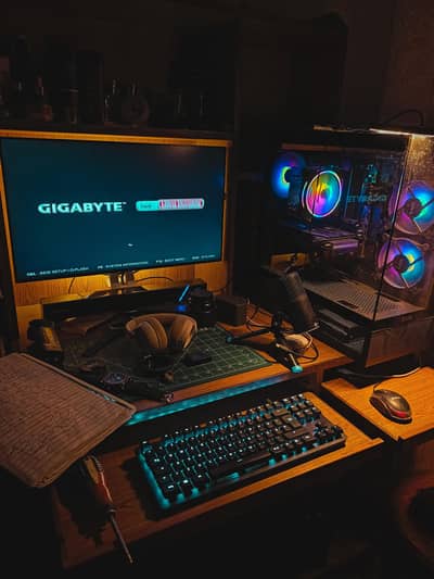 RYSEN 5 5600 | RTX 2060 | 16GB RAM