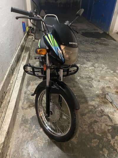 Honda pridor