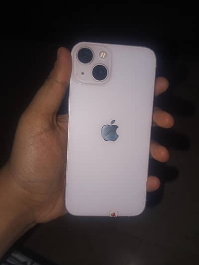 Apple iPhone 13