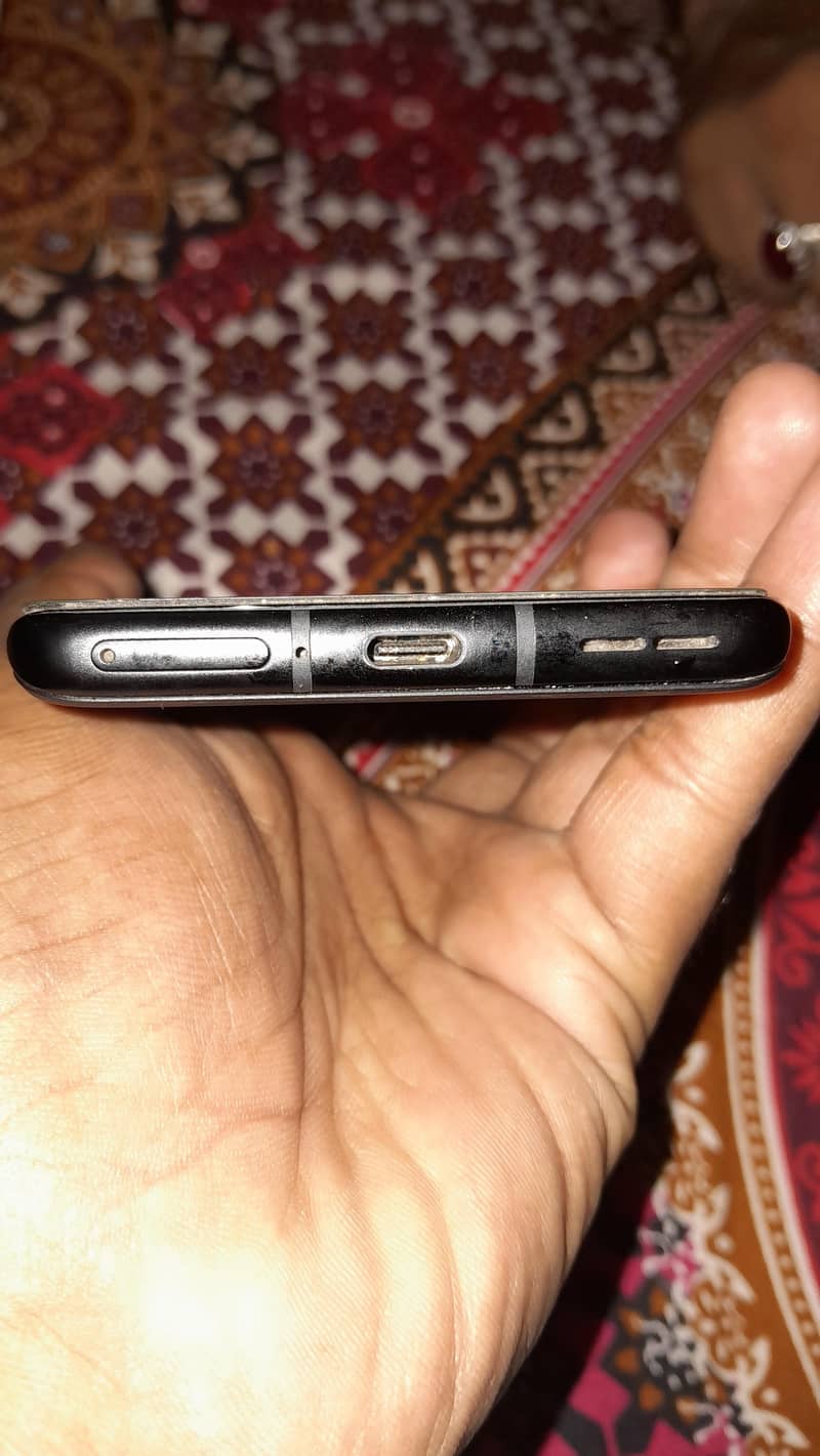 One Plus 9 Pro 4