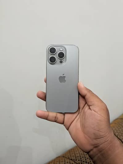 Apple iPhone 15 Pro