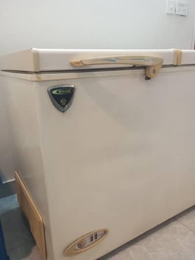 Waves Home used Freezer  + Fridge