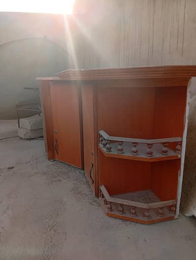 kitchen cabinet
