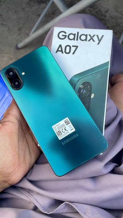 SAMSUNG A07 4/64 Full box