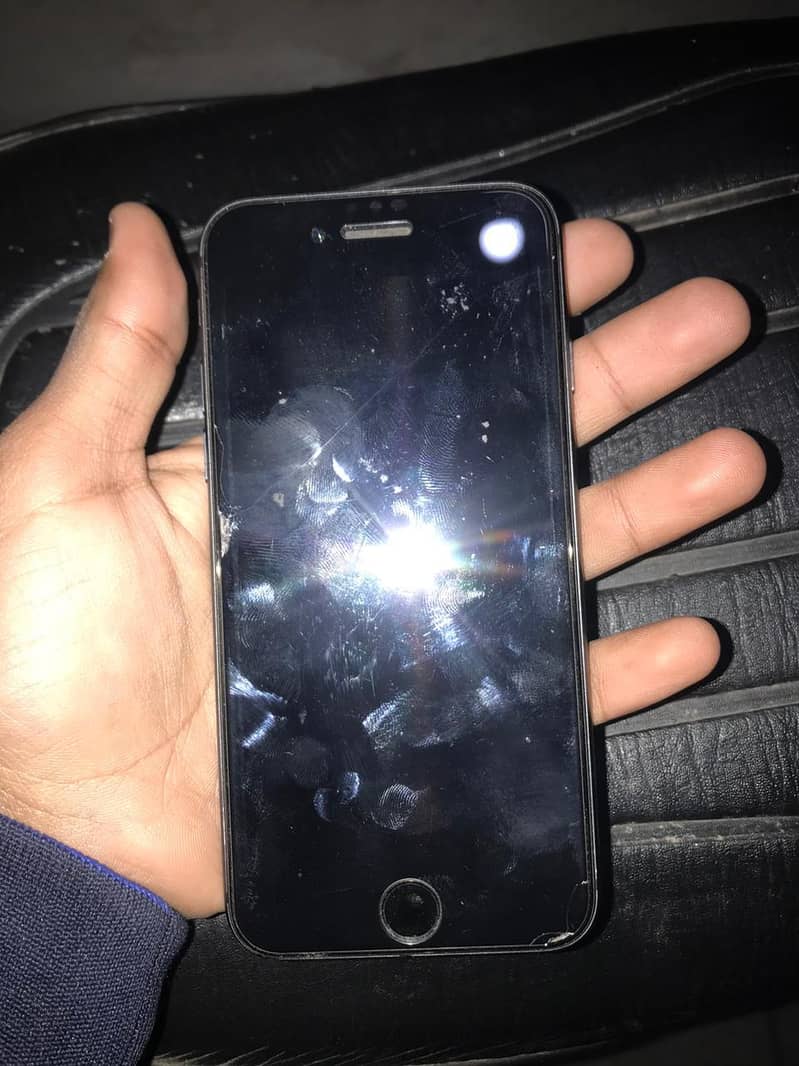 Apple iPhone 8 2