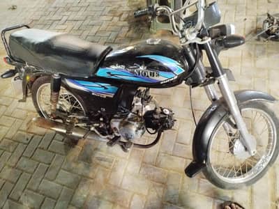 2016 model motorcycle condition 10/9 engine seald re condition
