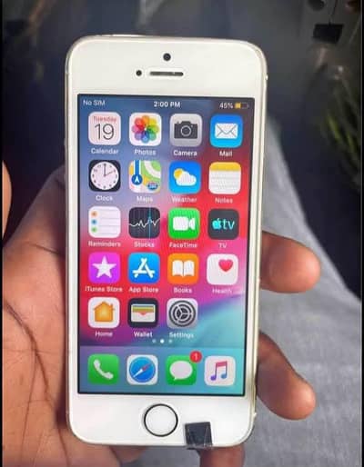Apple iPhone 5s 64 gb PTA approved My WhatsApp number 0370.7634975