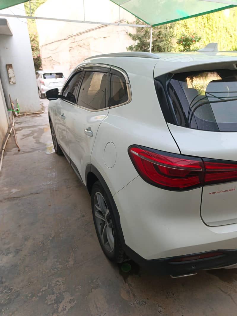 MG HS AUTOMATIC MODEL 2021 4