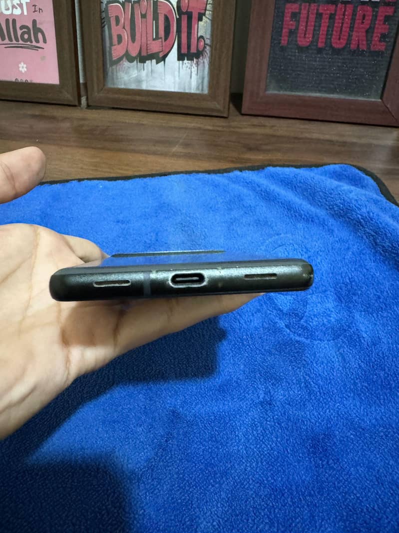 Google pixel 6a 3