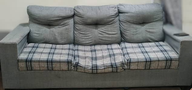 7 seaster sofa set for sale (used condition)